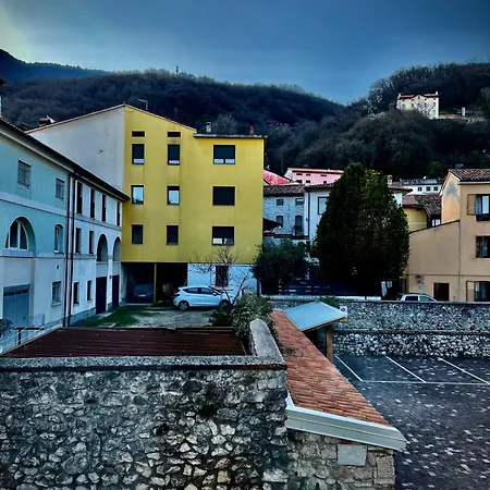 A Casa Di Angelica * Piovene Rocchette